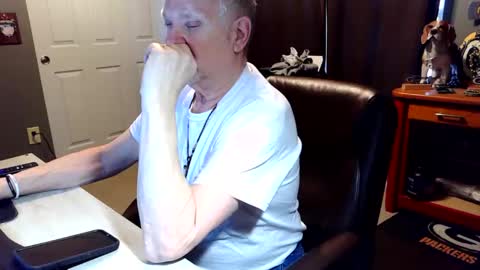 midwestdad09 online show from February 22, 10:23 pm