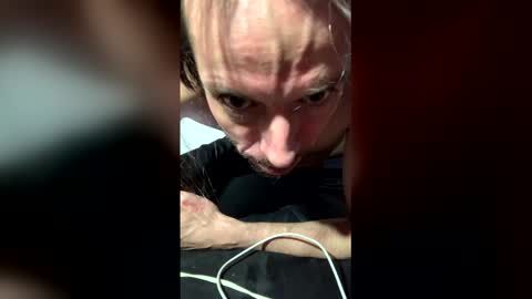 mieto_ online show from May 10, 9:43 pm