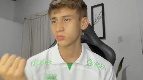 Miguel Hernandez online show from February 21, 10:50 am