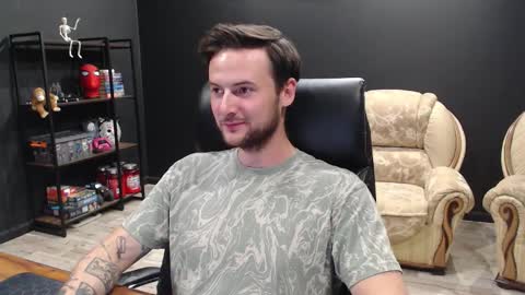 Misha Winchester online show from October 3, 6:27 pm