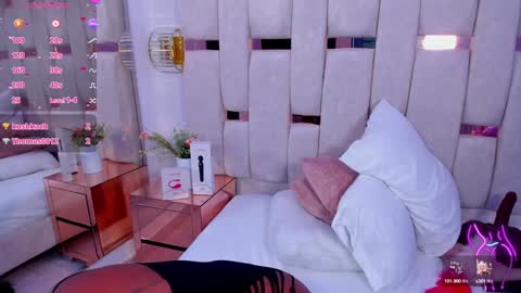 Miia Schwarz  online show from January 24, 1:45 am