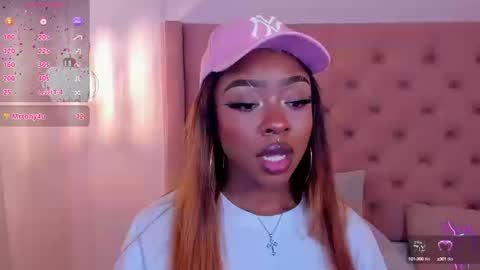 Miia Schwarz  online show from September 20, 1:19 am