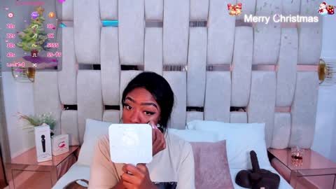 Miia Schwarz  online show from December 16, 5:17 am