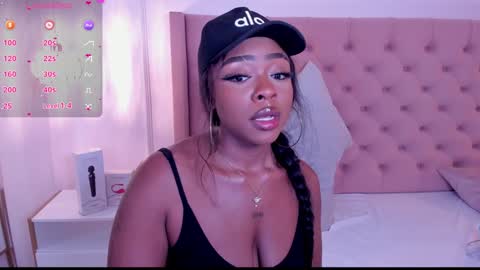 Miia Schwarz  online show from January 14, 1:36 am