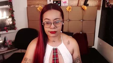 miia online show from March 4, 6:27 pm