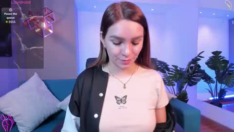 Miia 3 online show from November 25, 11:53 am