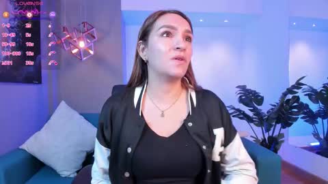 Miia 3 online show from October 29, 11:45 am