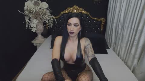 Mikaela online show from February 1, 3:58 am