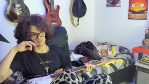 Snapshot of mikaelrizzzo chatting on October 23, 12:12 am mikaelrizzzo online show from October 23, 12:12 am