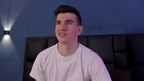 mikael online show from October 9, 4:51 am