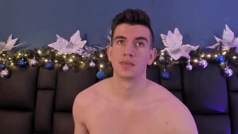 mikael online show from December 5, 5:28 am