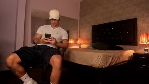 Mike2 wills online show from January 24, 3:32 am