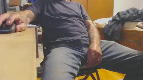 Snapshot of mike694fun chatting on September 16, 10:35 pm mike694fun online show from September 16, 10:35 pm