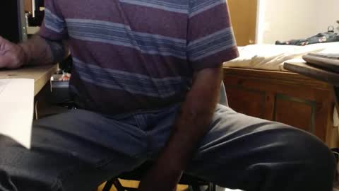 Snapshot of mike694fun chatting on October 14, 9:07 pm mike694fun online show from October 14, 9:07 pm