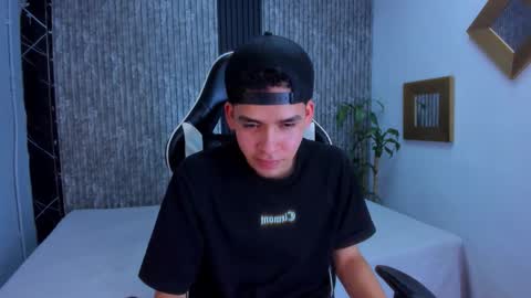 Mike 0233 online show from October 7, 5:03 am