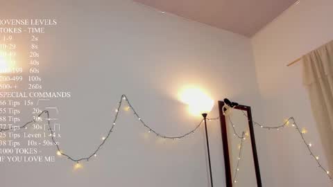 Snapshot of mike__tylor01 chatting on December 28, 2:22 am Mike Tylor online show from December 28, 2:22 am