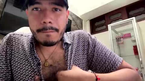 mike online show from January 3, 8:01 pm