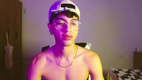 Mike Pineapple online show from October 15, 5:54 am