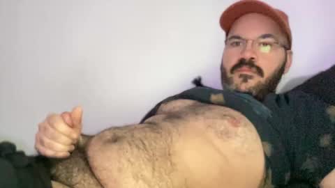 mikeatron2000 online show from December 4, 7:28 pm