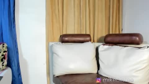 mikeblaree online show from October 23, 2:46 am