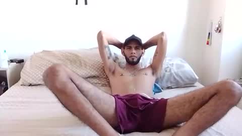 mikeking_leandroking online show from October 7, 2:02 pm