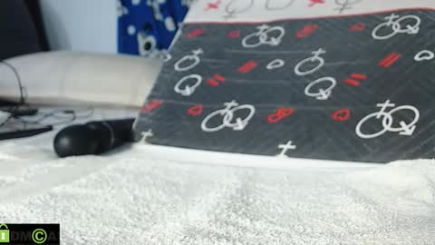 Mikell Williams online show from February 2, 2:36 pm