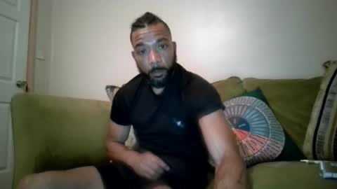mikelovejones online show from July 29, 11:38 pm