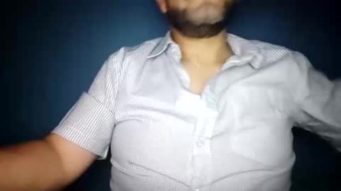 miker1239 online show from January 2, 3:26 am