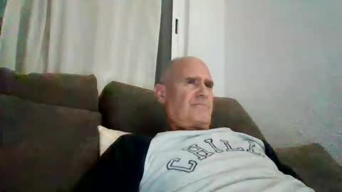 mikereef online show from February 20, 10:04 pm
