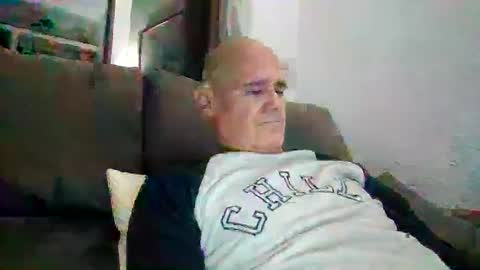 mikereef online show from December 18, 8:25 pm