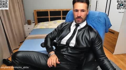 Mike    online show from September 30, 6:40 pm