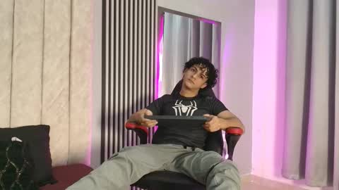 mikey_banji online show from September 10, 5:08 am