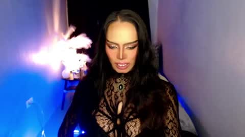 Mistress MikeyAlawi online show from June 14, 5:20 am