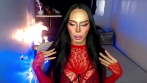 Mistress MikeyAlawi online show from July 7, 6:47 am