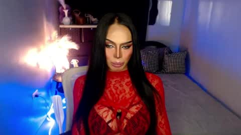 Mistress MikeyAlawi online show from May 17, 9:24 pm