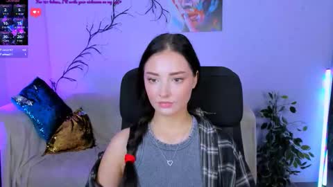 Miki online show from October 6, 12:23 pm