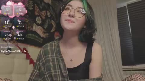 Snapshot of miko_meow chatting on October 10, 12:33 pm Miko online show from October 10, 12:33 pm