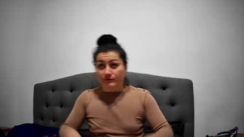 Mikyloveu online show from December 14, 7:14 pm