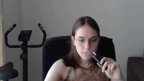 mila_keyy online show from June 6, 1:17 pm