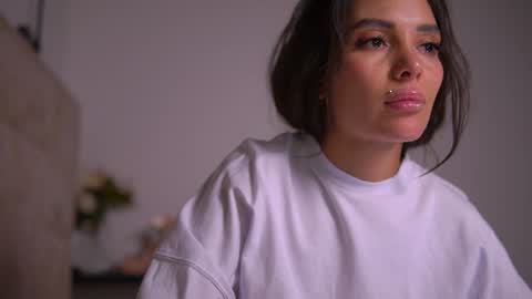 Snapshot of mila_may_ chatting on December 20, 2:52 am mila may  online show from December 20, 2:52 am
