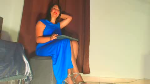 mila online show from July 12, 12:08 pm