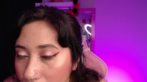 milai b online show from December 5, 4:04 am