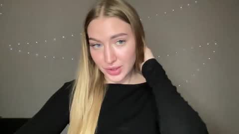 Milana online show from December 26, 5:08 pm