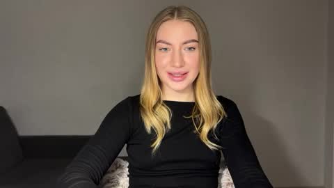 Milana online show from February 3, 12:25 pm