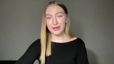 Milana online show from January 24, 1:03 pm