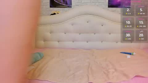 milanaamber online show from May 19, 3:35 am