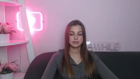 milanaangelas online show from November 22, 2:26 pm