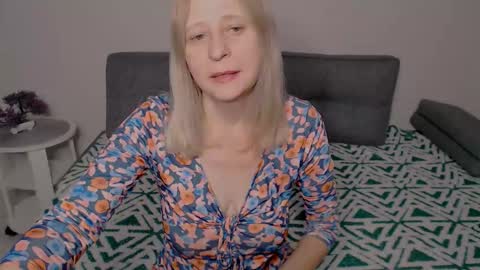 Milena online show from November 23, 5:05 am