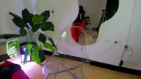 milanx2 online show from November 9, 9:50 pm