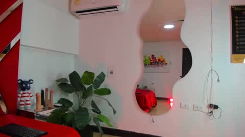 milanx2 online show from September 9, 8:53 pm